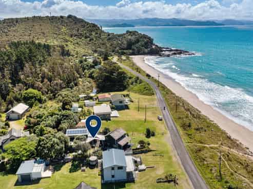 201 Bluff Road, Kuaotunu