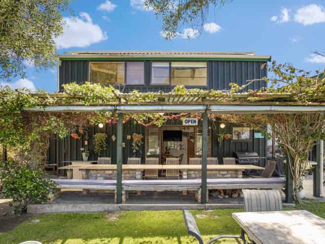 201 Bluff Road, Kuaotunu