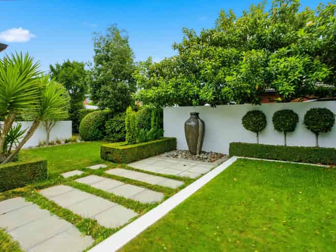 43 Birkdale Drive, Shirley