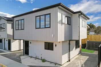 25C Leaver Place, Weymouth