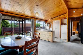 22 Rata Street, Hawera