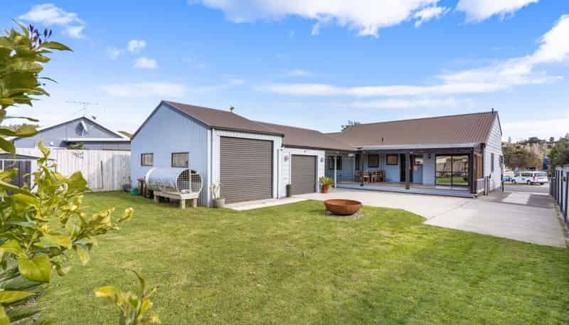 204 Martyn Road, Whangamata