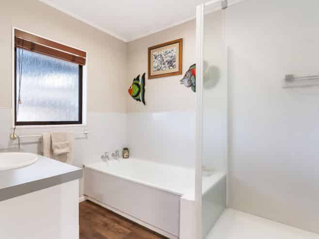 204 Martyn Road, Whangamata