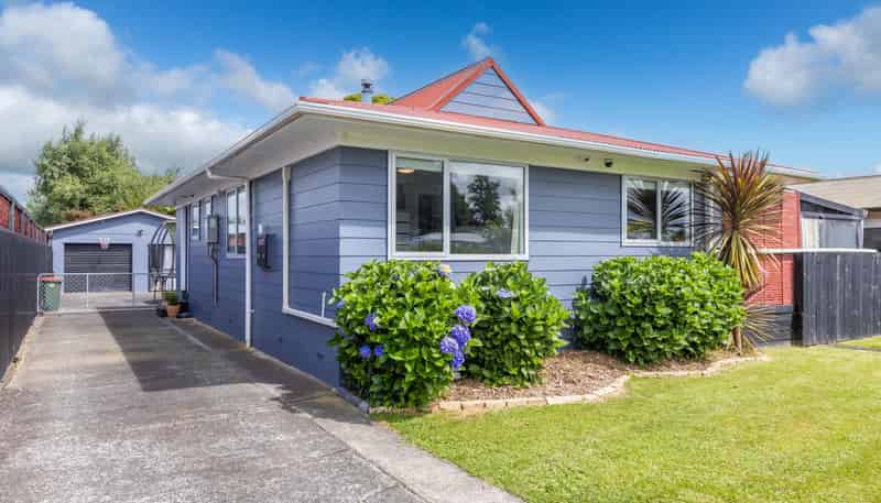 56 Karen Crescent, Dinsdale