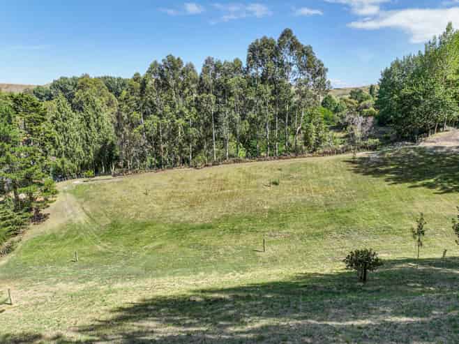 Lot 1 /, 139 Ballantyne Road, Poraiti