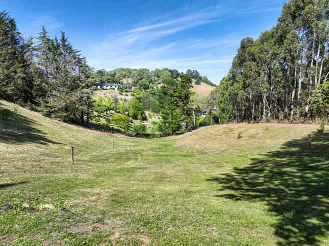 Lot 1 /, 139 Ballantyne Road, Poraiti