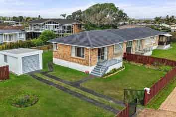 3/26 Moana Avenue, Orewa