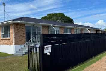 3/26 Moana Avenue, Orewa