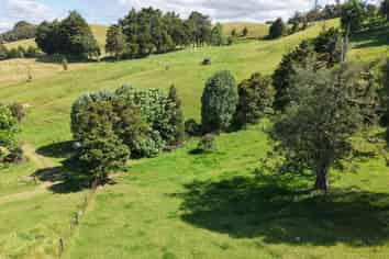 6760 State Highway 1, Pakaraka