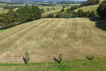 6760 State Highway 1, Pakaraka