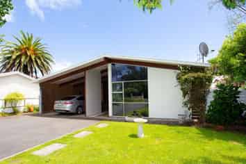 133 Great North Road, Otamatea