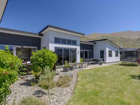 60 West Meadows Drive, Wanaka