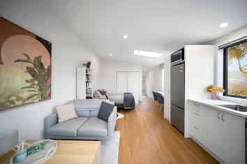 3C Worcester Street, Wilton