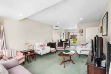 7/28 James Street, Lincoln