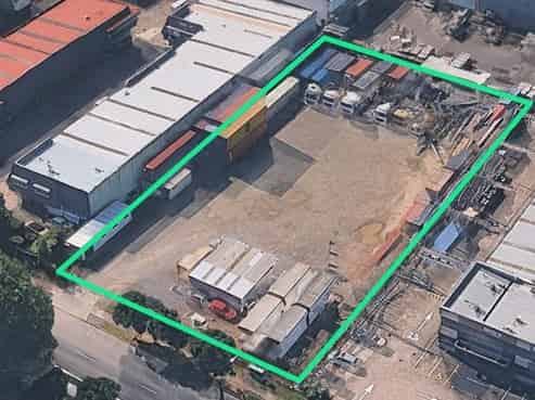 CBRE | Secure Road Frontage Yard