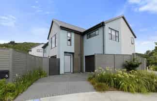 5 Te Whiti Grove, Waterloo