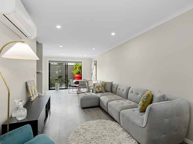 5 Te Whiti Grove, Waterloo