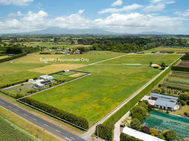 202 Kairau Road East, Brixton