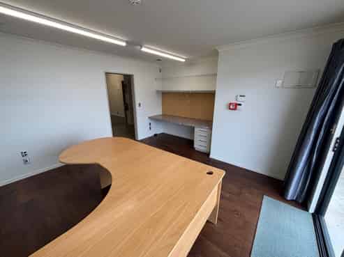 Versatile, Self-Contained Commercial Unit in a Prime Kapiti Location