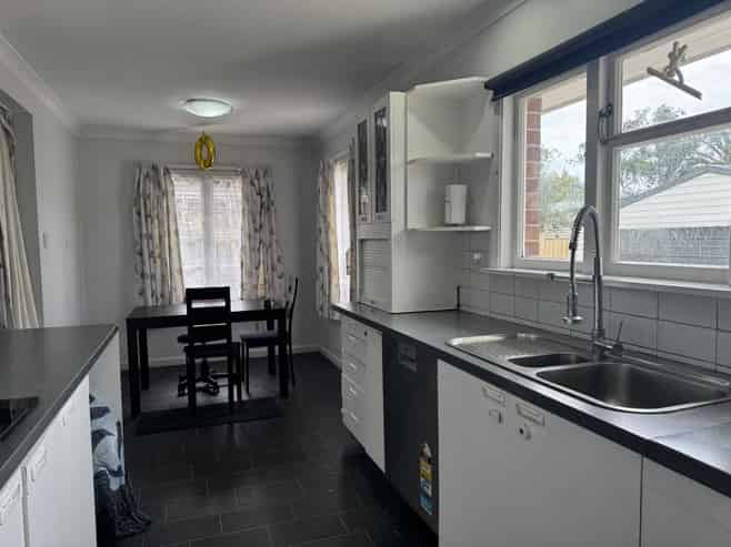 14 McGregors Road, Bromley