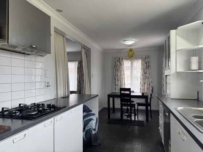 14 McGregors Road, Bromley