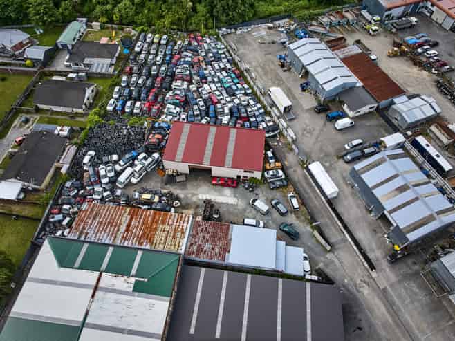 Versatile Yard and Workshop 