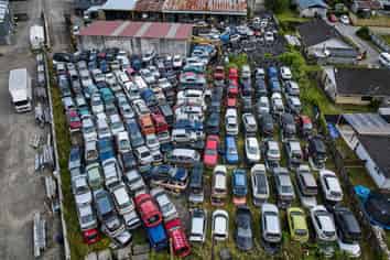 Versatile Yard and Workshop 