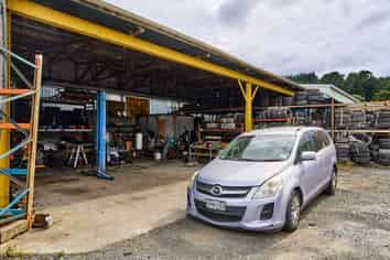 Versatile Yard and Workshop 