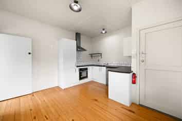 17 Sillary Street, Hamilton East