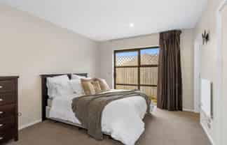 16A Truman Road, BRYNDWR