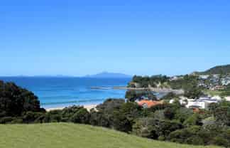 1282 Cove Road, Langs Beach