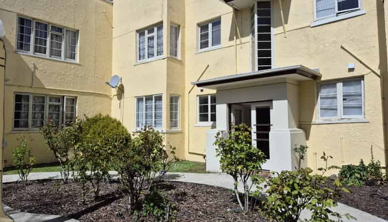 7/334 Dee Street, Avenal