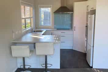 15b Cobblers Lane, Riverhead