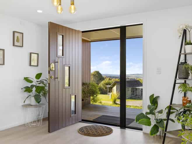 5 Grandview Lane, Acacia Bay