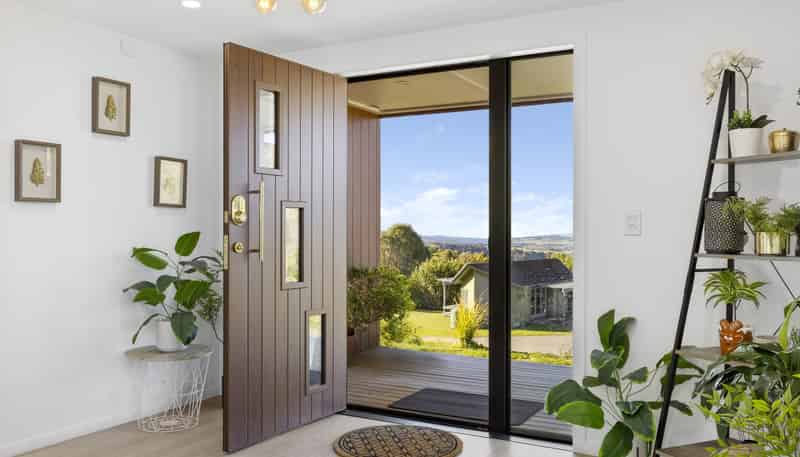 5 Grandview Lane, Acacia Bay