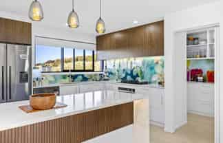 5 Grandview Lane, Acacia Bay