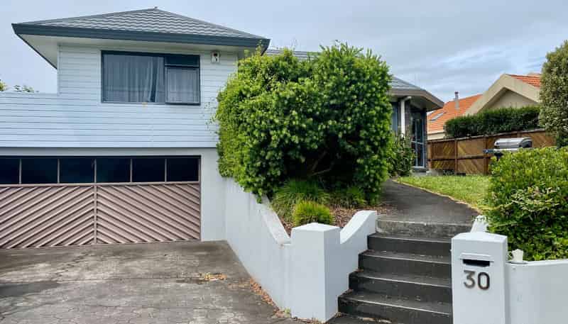 30 Harrowfield Drive, Harrowfield