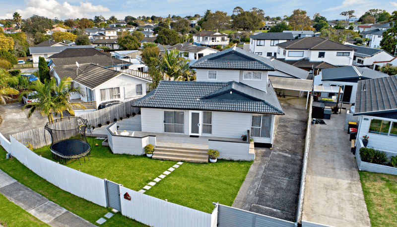 22 Fiesta Drive, Half Moon Bay