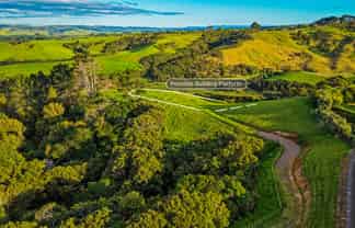 LOTS 1 / 2 BEING A SUBDIVISION OF LOT 4 DP 487154 Fordy, Helensville