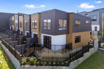 11,12-20/42 Captain Scott Road, Glen Eden