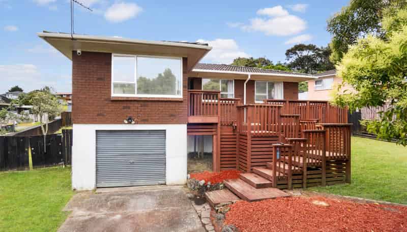 14 Zingaro Place, Massey