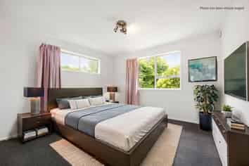 14 Zingaro Place, Massey