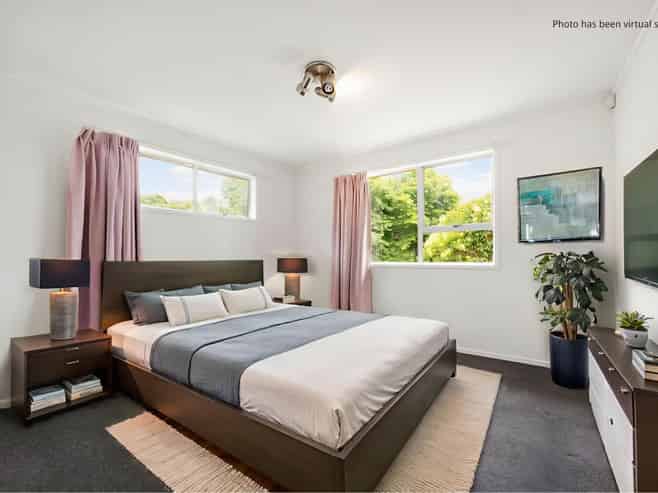 14 Zingaro Place, Massey