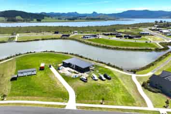  104 Kopani Road, Matarangi