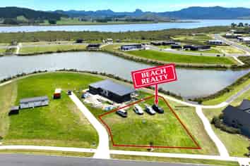  104 Kopani Road, Matarangi