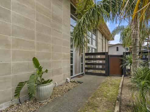 174 Omaha Drive, Omaha