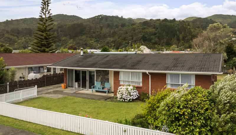 435 Fergusson Drive, Thames