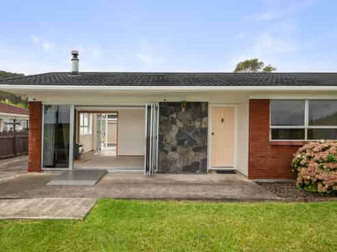 435 Fergusson Drive, Thames