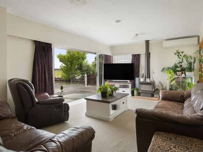 435 Fergusson Drive, Thames