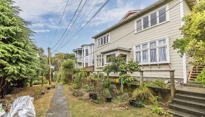 C/35 Lawrence Street, Newtown